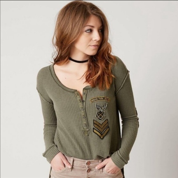 Free People Tops - Free People olive army inspired thermal, size XS